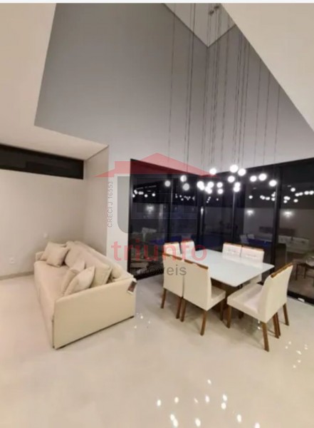 Casa à venda com 3 quartos, 261m² - Foto 2