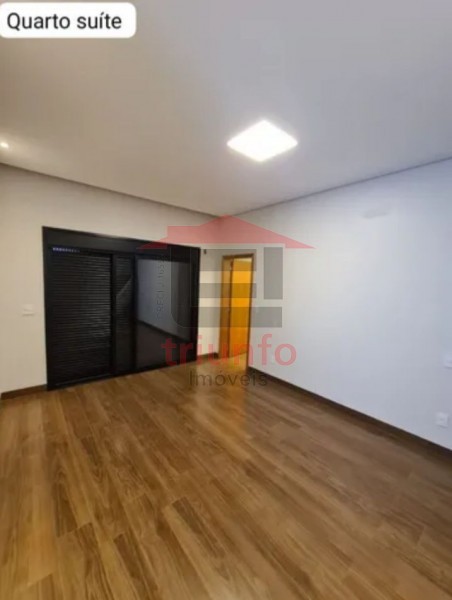 Casa à venda com 3 quartos, 261m² - Foto 4