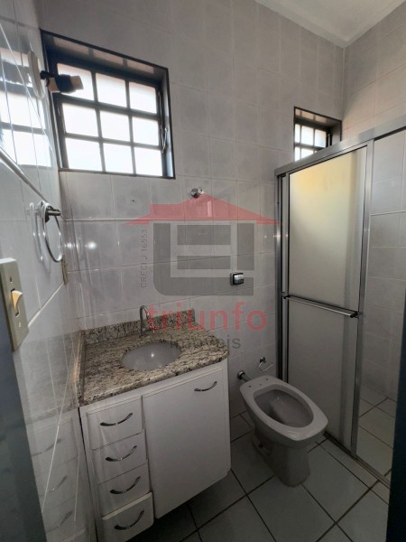 Apartamento para alugar com 3 quartos, 90m² - Foto 15