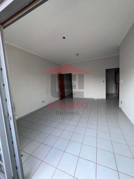 Apartamento para alugar com 3 quartos, 90m² - Foto 3