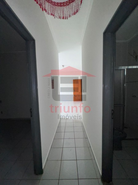 Apartamento para alugar com 3 quartos, 90m² - Foto 9