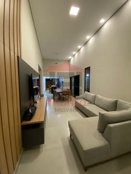 Casa à venda e aluguel com 3 quartos, 164m² - Foto 3