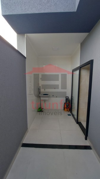 Casa à venda com 3 quartos, 162m² - Foto 18