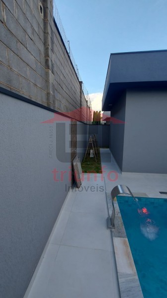 Casa à venda com 3 quartos, 162m² - Foto 15