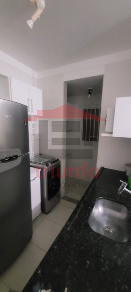 Apartamento para alugar com 1 quarto, 42m² - Foto 12